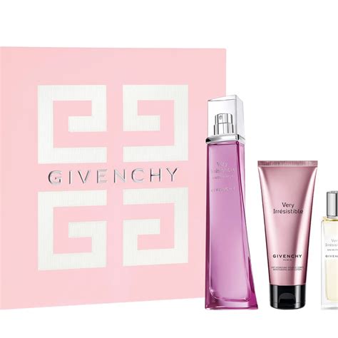 barcelona givenchy store|Givenchy for Women in Barcelona and Online .